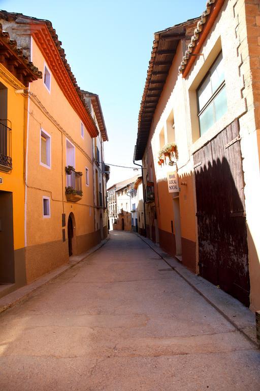 Apartamentos Casa Molinero Buera Dış mekan fotoğraf